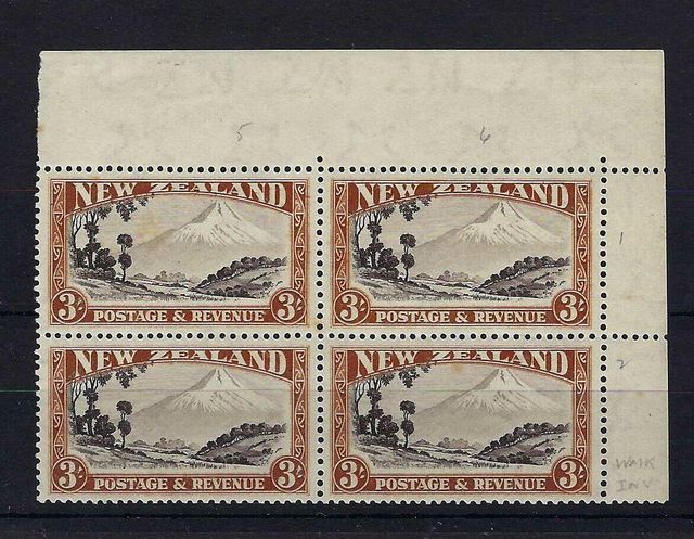 Image of New Zealand 590aw UMM